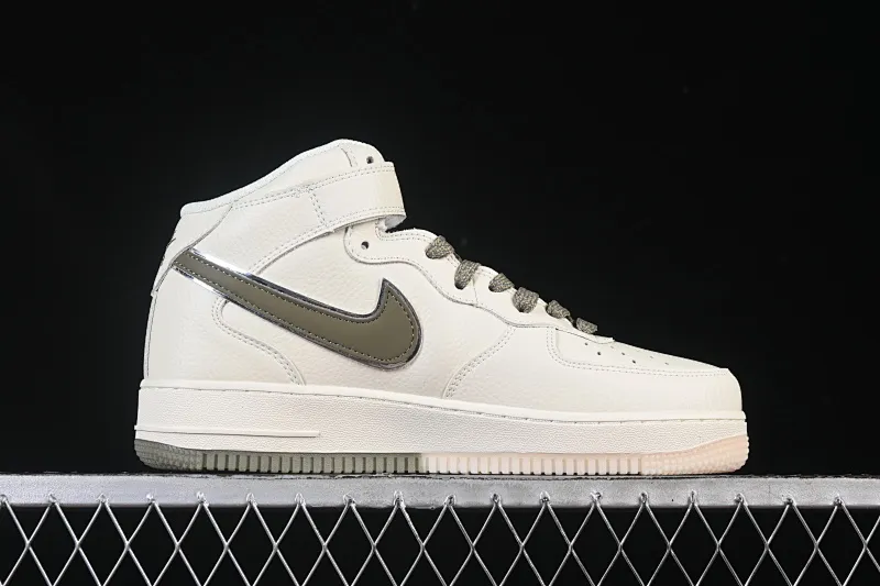 All categories Nk Air Force 1 Air Force series Nk Air Force 1 Mid Air Force mid-top Nike Air Force 1'07 Mid rice army green two-color bottom Starry sky Air Force 1 mid-top casual sneakers XL0236-231